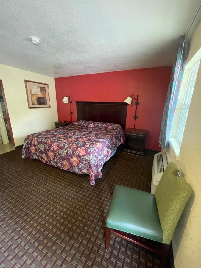 Motel Village